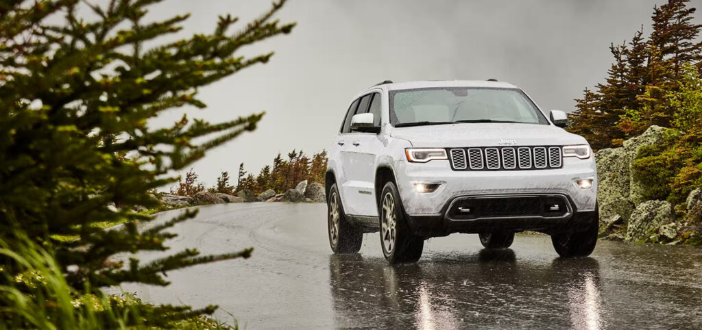 Which Jeep Vehicle is the Most Awarded SUV Ever: Unveiling The Ultimate Champion