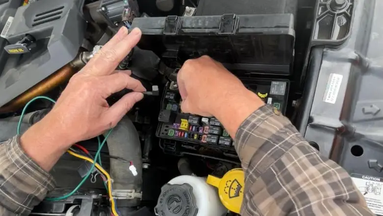 Jeep Grand Cherokee Fuse Box Location : Essential Guide & Tips