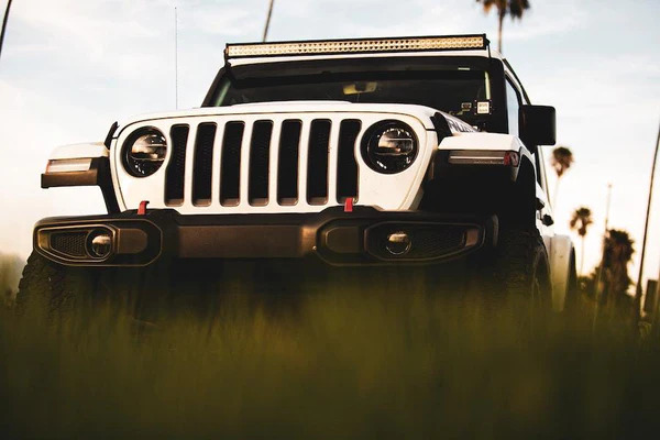 How to Adjust Jeep Wrangler Headlights: Easy Steps for Effective Alignment